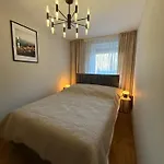 Modern With Alpine Charm In Apartament Bad Gastein