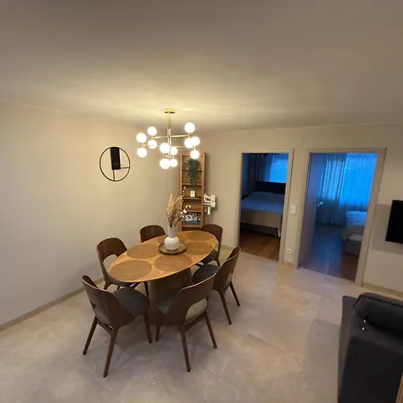 Apartament Modern With Alpine Charm In