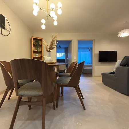 Modern With Alpine Charm In Apartament