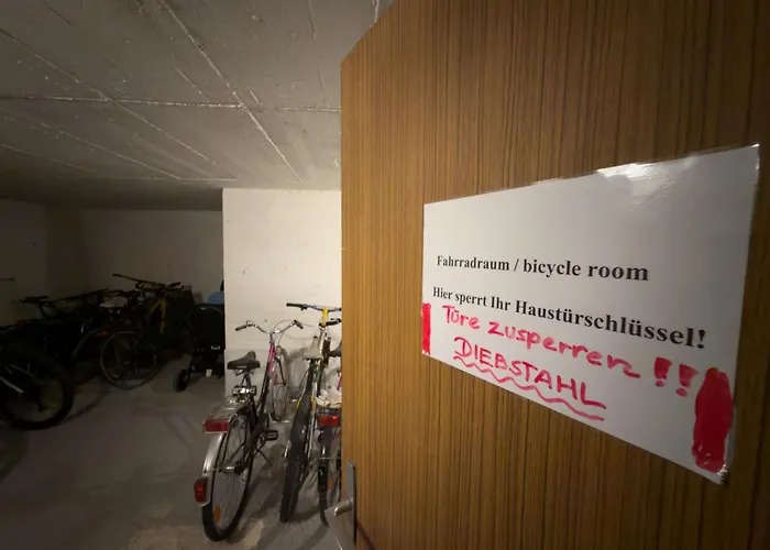 Apartman Modern With Alpine Charm In